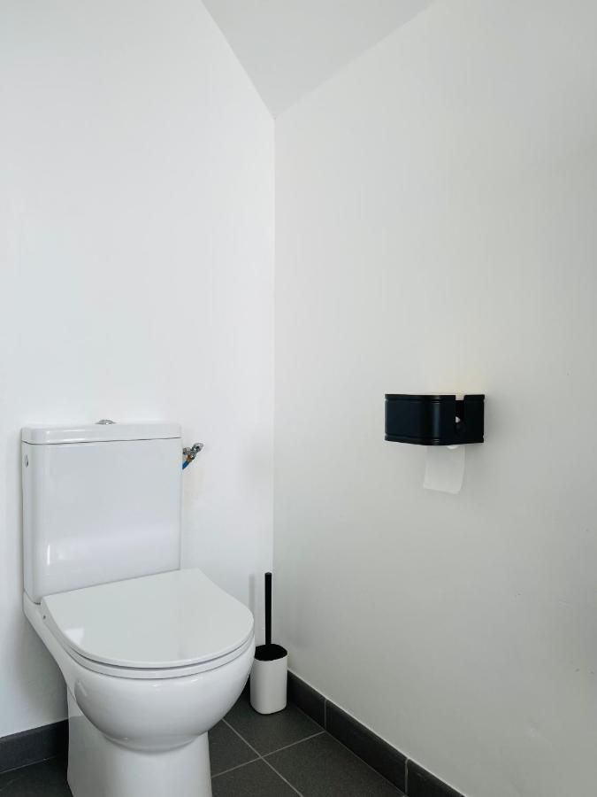 Superbe appartement en résidence avec parking Loudéac Extérieur photo